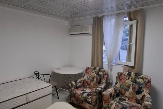 GÜLVERENDE SATILIK 1+ 0 FULL EŞYALI KLİMALI GİRİŞ KAT ÜNİVERSİTEYE 5 DAKİKA