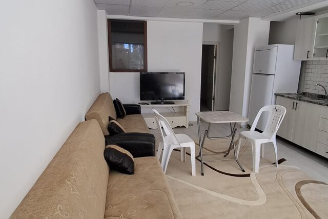 DOKUMADA KİRALIK 1+1 OFM HASTANESİ YANI FULL EŞYALI KLİMALI